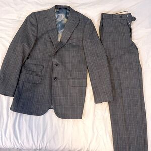 Joseph Abboud gray and blue pattern suit